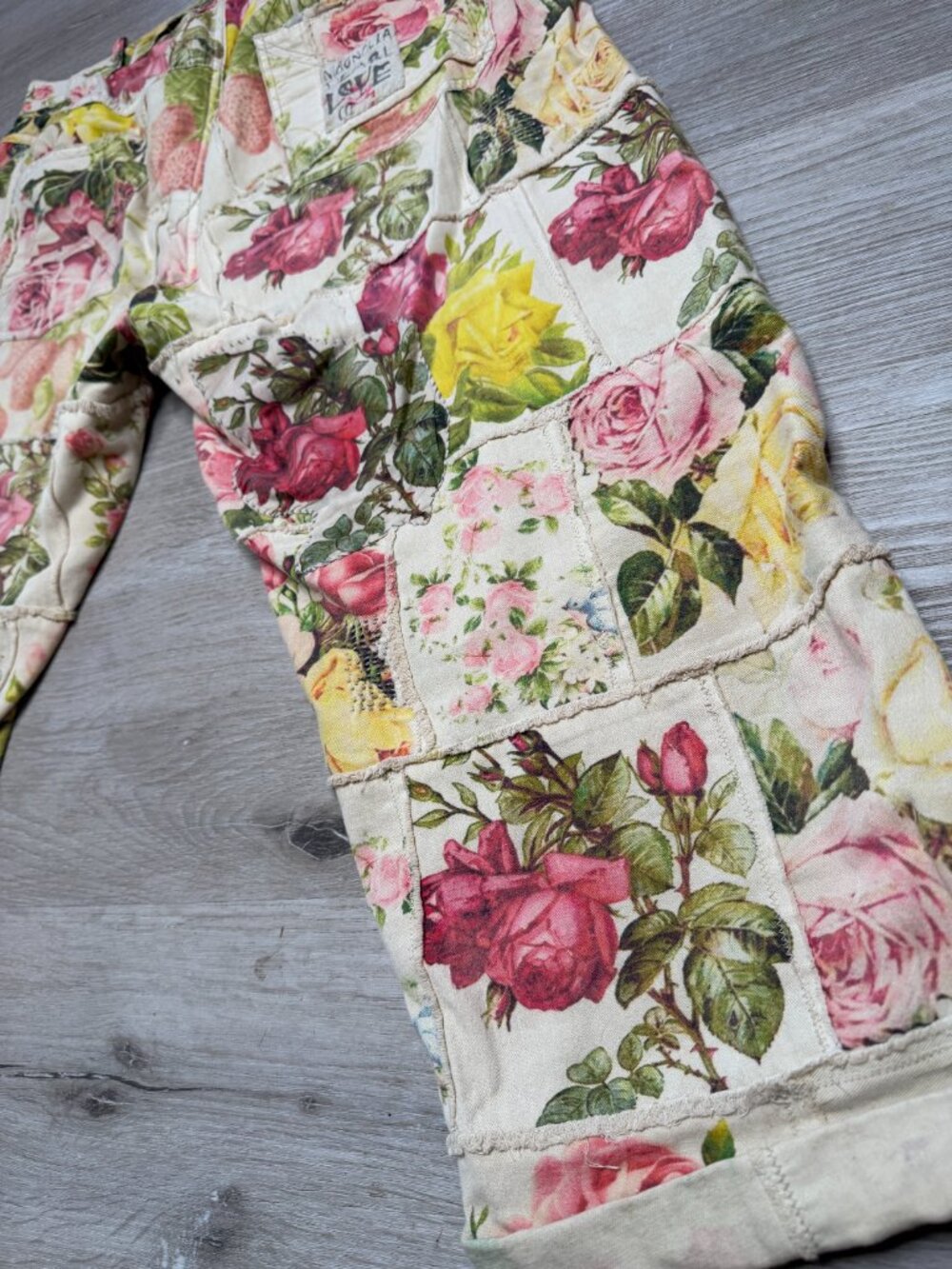 Magnolia Pearl Miner Pants Rare - Floral Patchwork - Picture 9 of 9